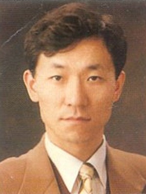 제12대 강정삼(21회) 2004.11.19~2005.11.18